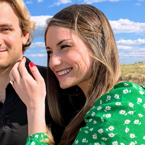 Meet your Posher, Caroline - Picture 2 of 5